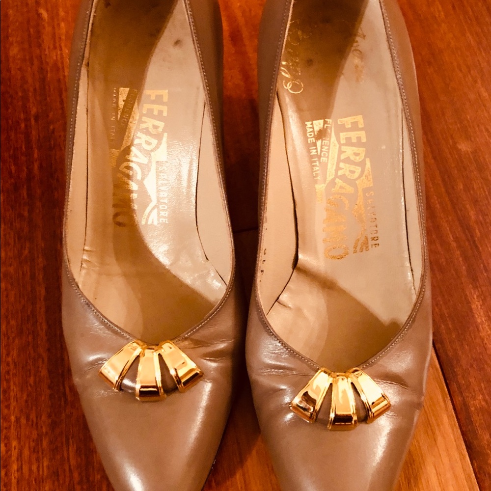 Salvatore Ferragamo Heels 5B